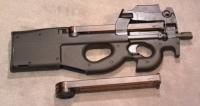 Пистолет-пулемет FN P90, и магазин к нему