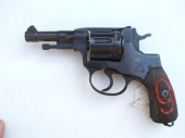 Револьвер Наган под патрон 9х19 Luger Para