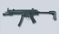 Пистолет-пулемет HK MP5 с тактическим фонарем